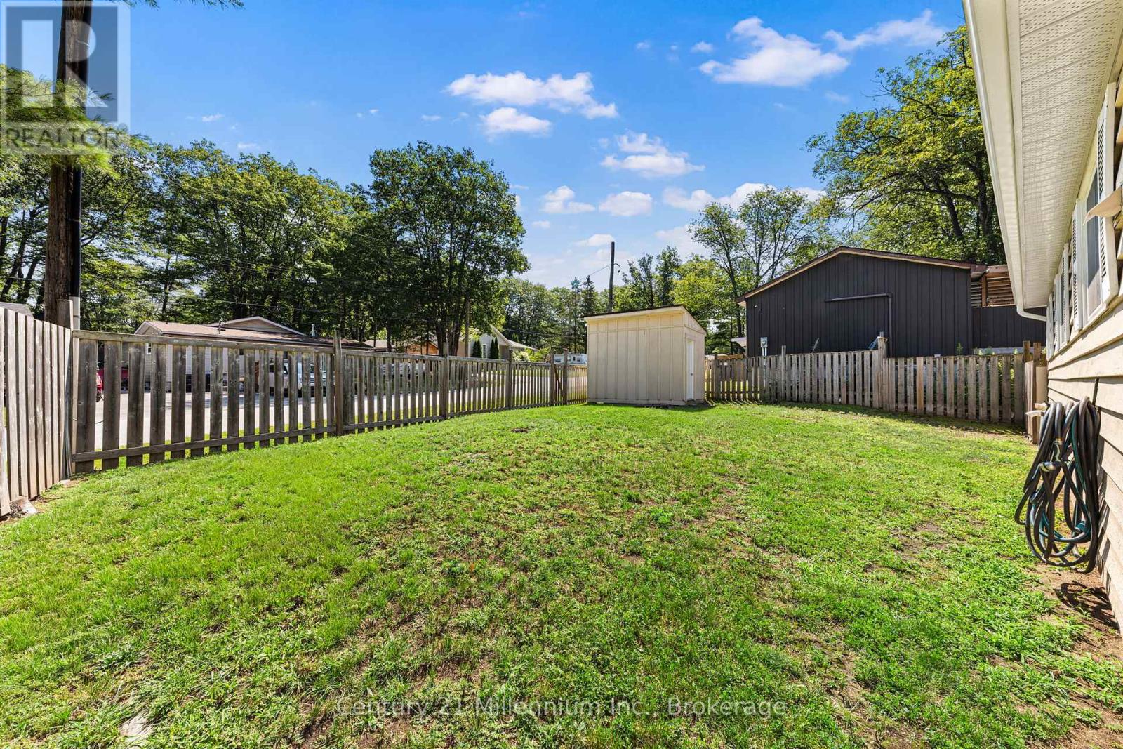 25 GLENDALE AVENUE - 25