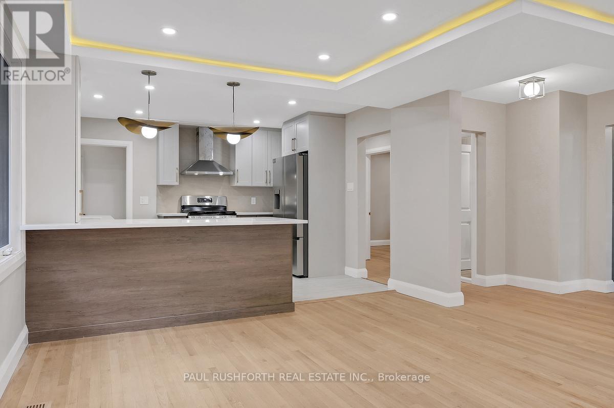 668 FRASER AVENUE - 12