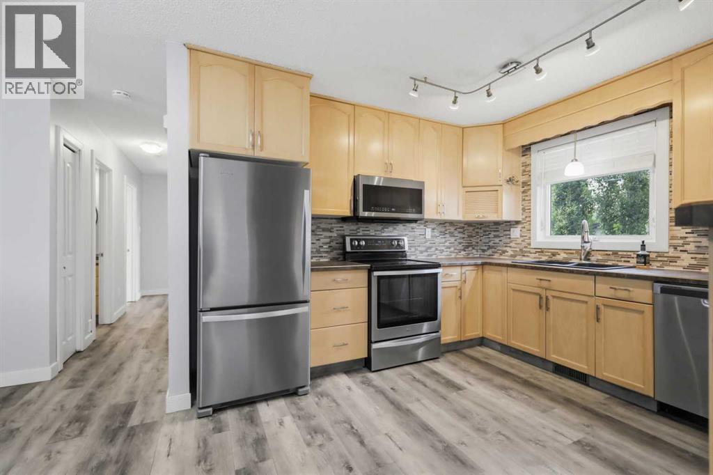 5910 57 Ave - Image 8