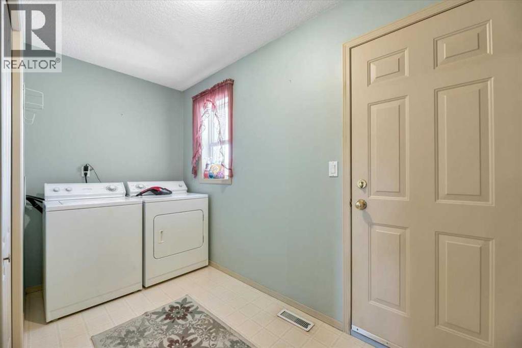 10 Valley Ridge Place NE - Image 24