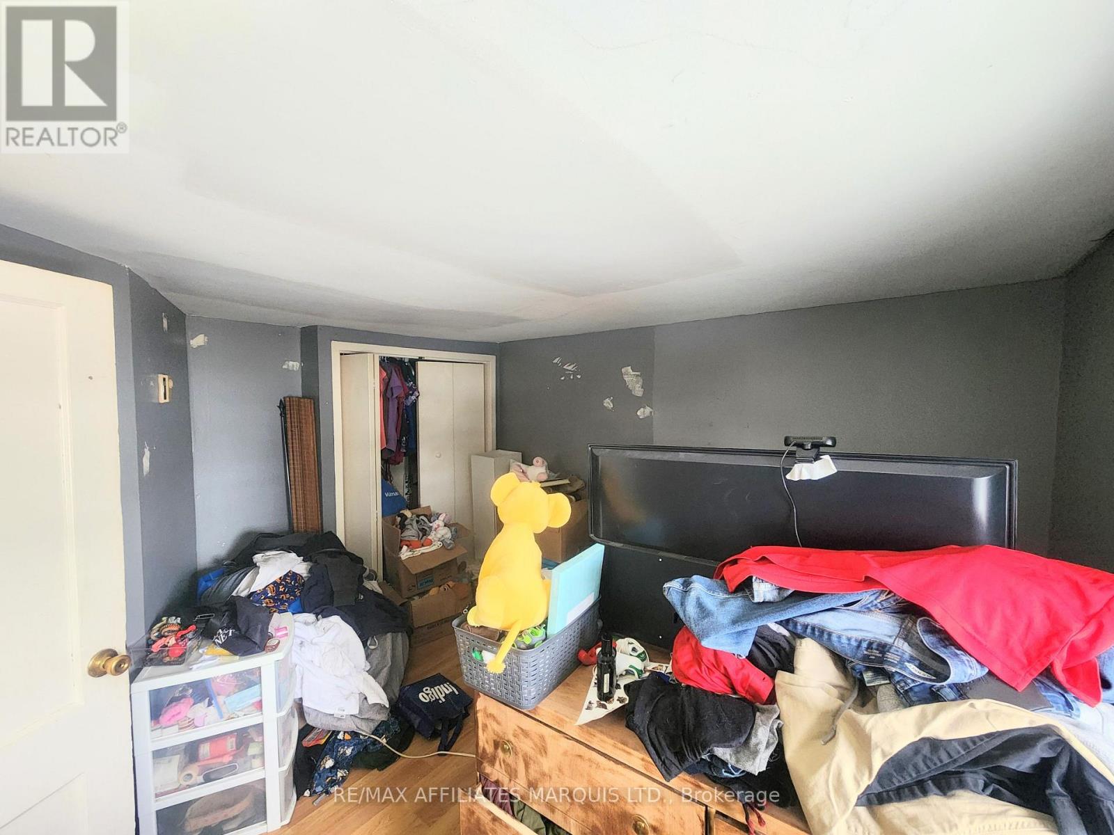 12 - 12A CARTIER AVENUE - 8
