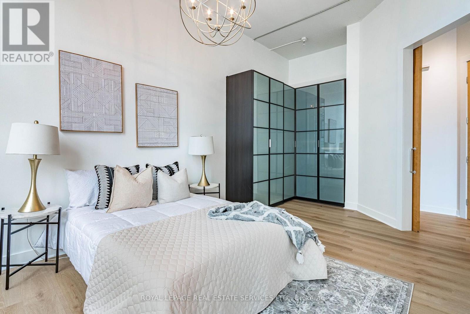 #508 188 EGLINTON AVENUE E - 12