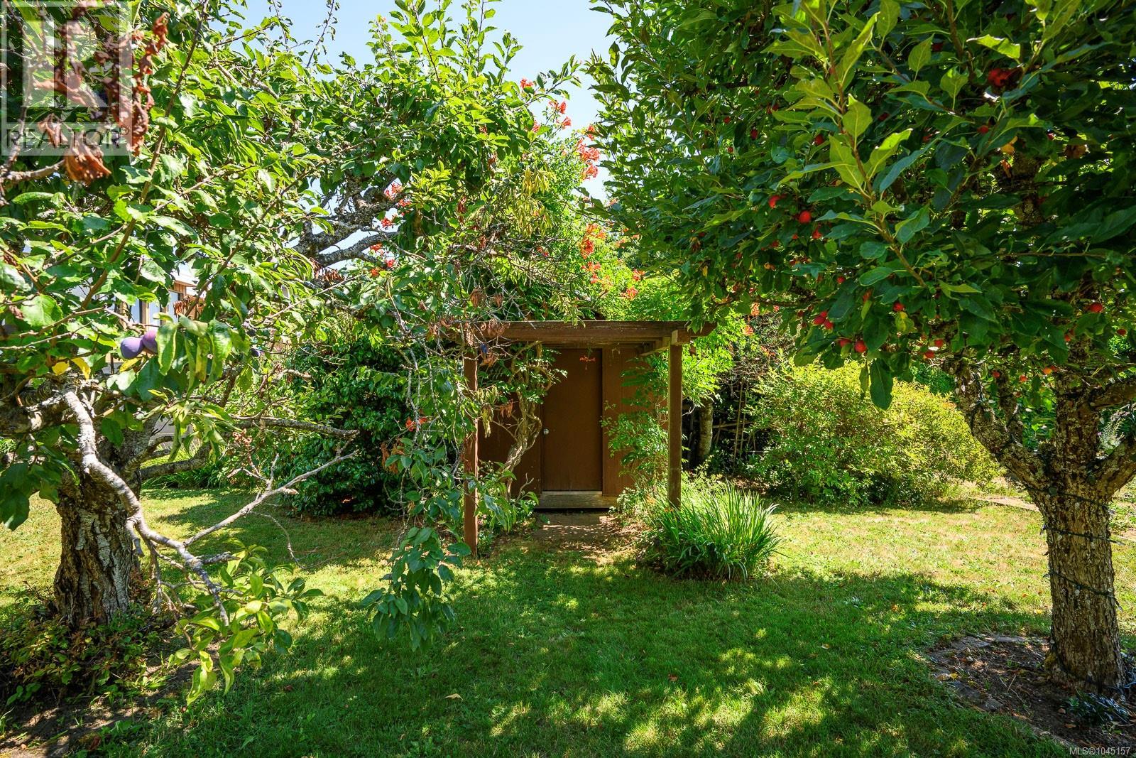 178 Rodello St - Image 44