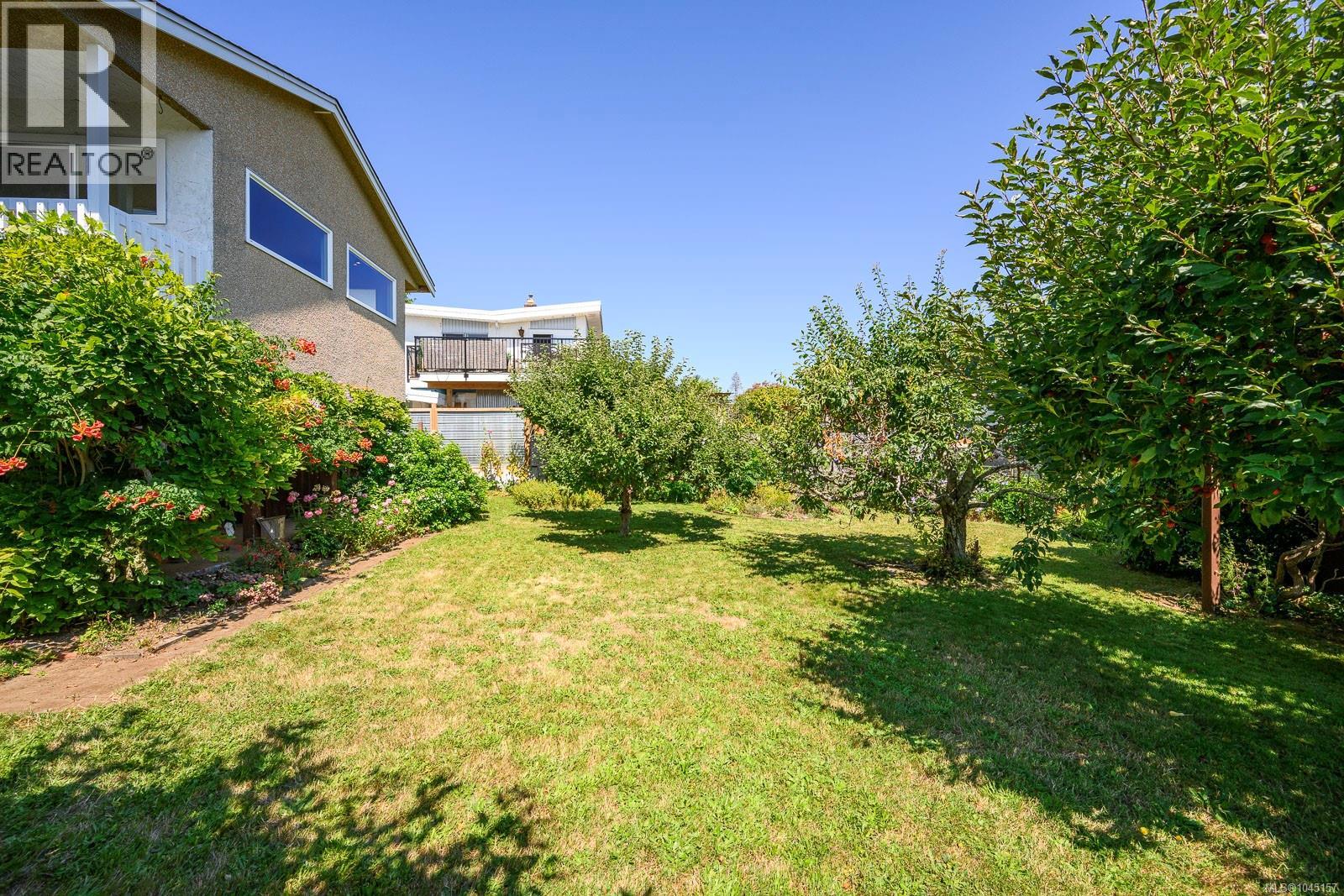 178 Rodello St - Image 45