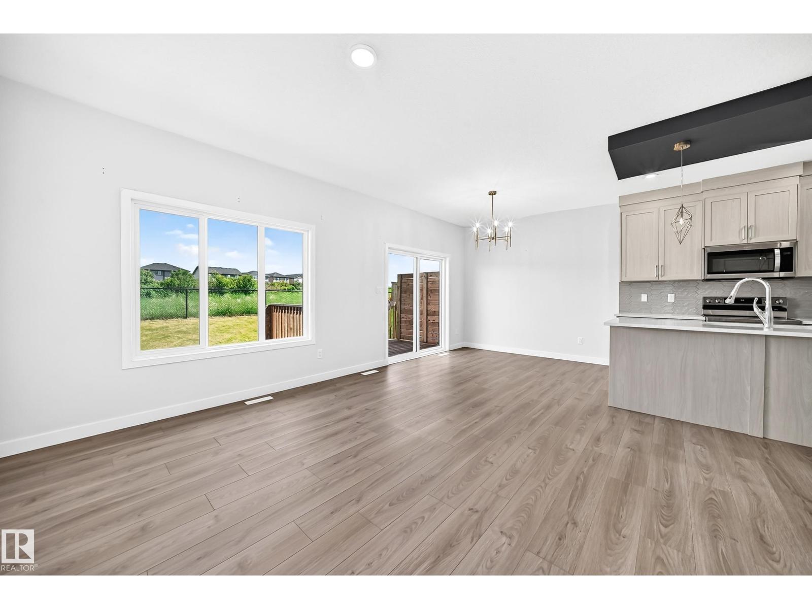 8823 CARSON WY SW - 16