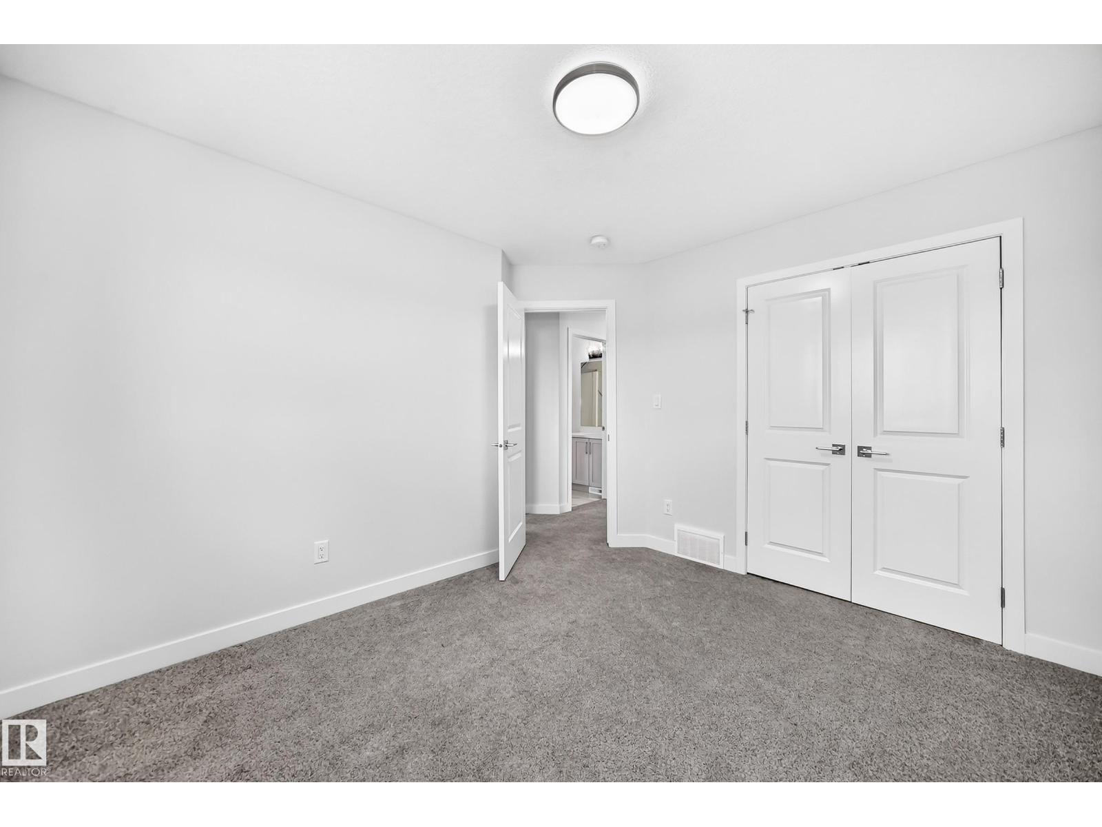 8823 CARSON WY SW - 33