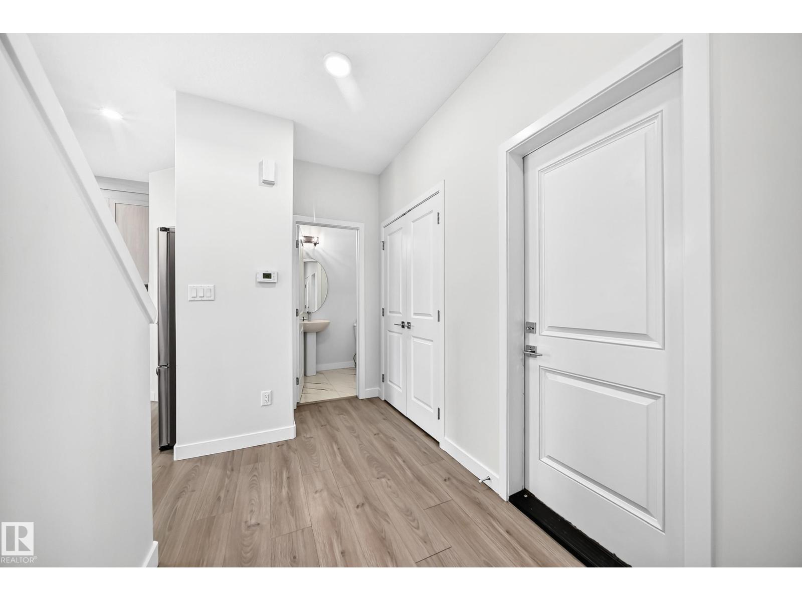 8823 CARSON WY SW - 9