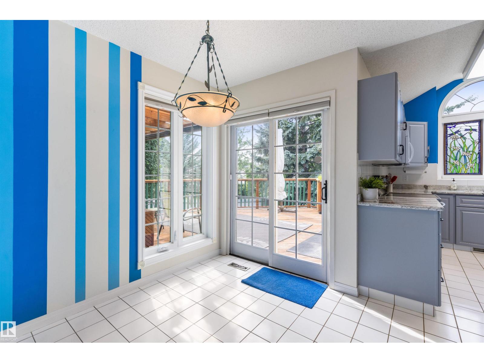 69 HARWOOD DR - 20