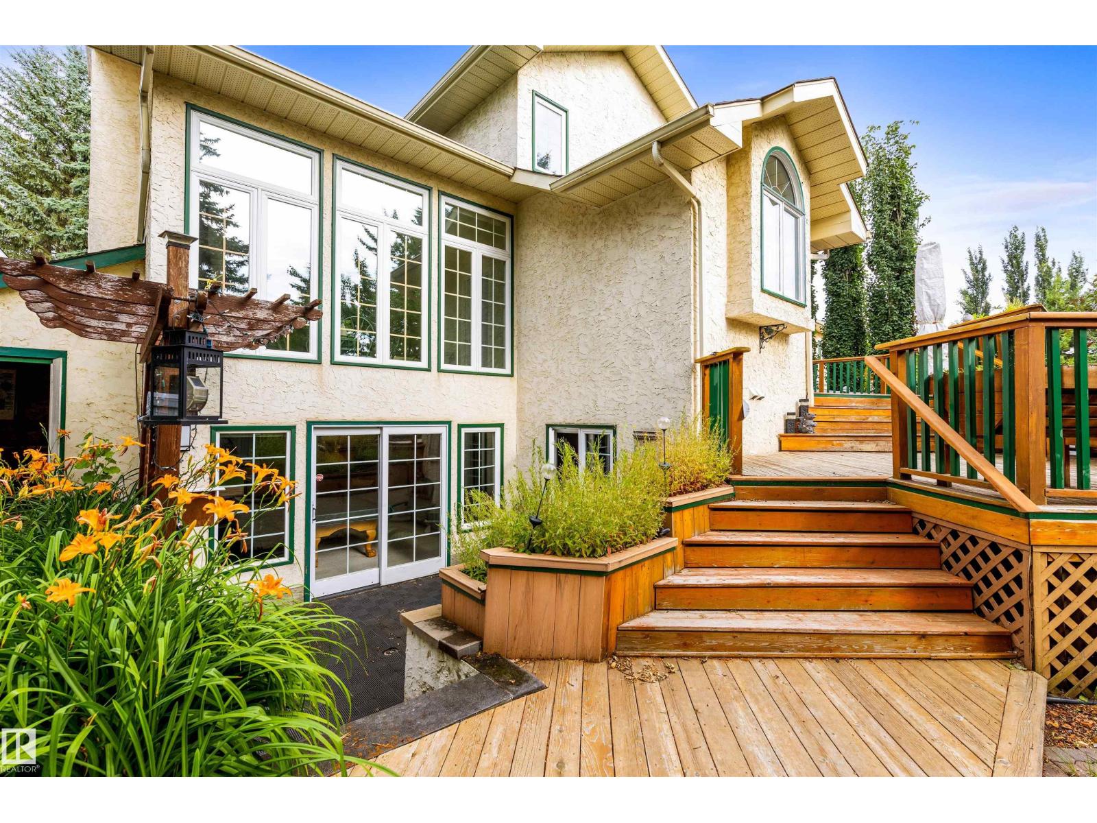 69 HARWOOD DR - 53
