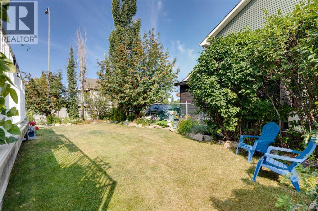 402 Fairways Mews NW - 35