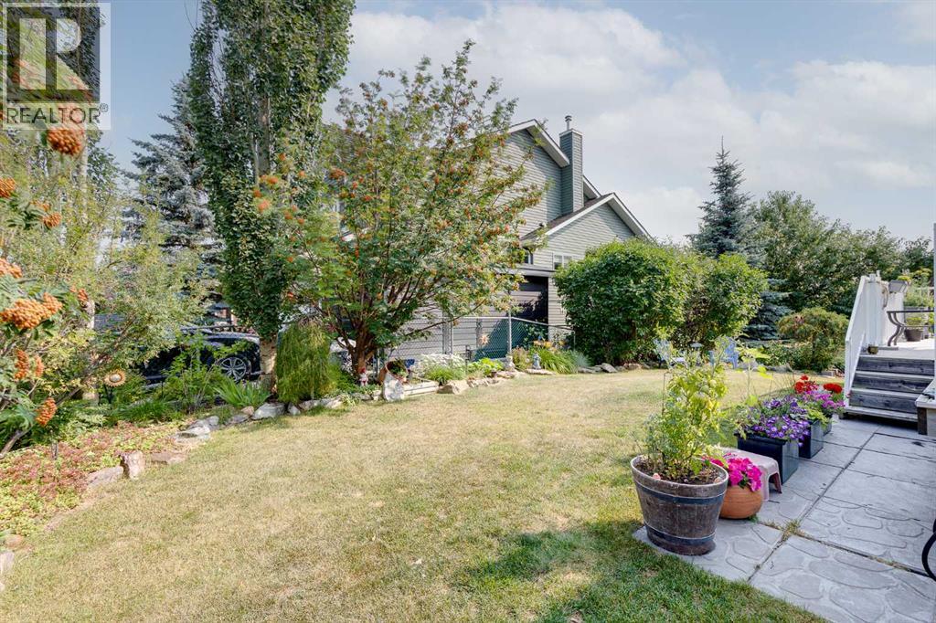 402 Fairways Mews NW - 36