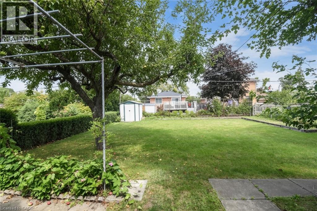 44 BECKWITH Road - 33