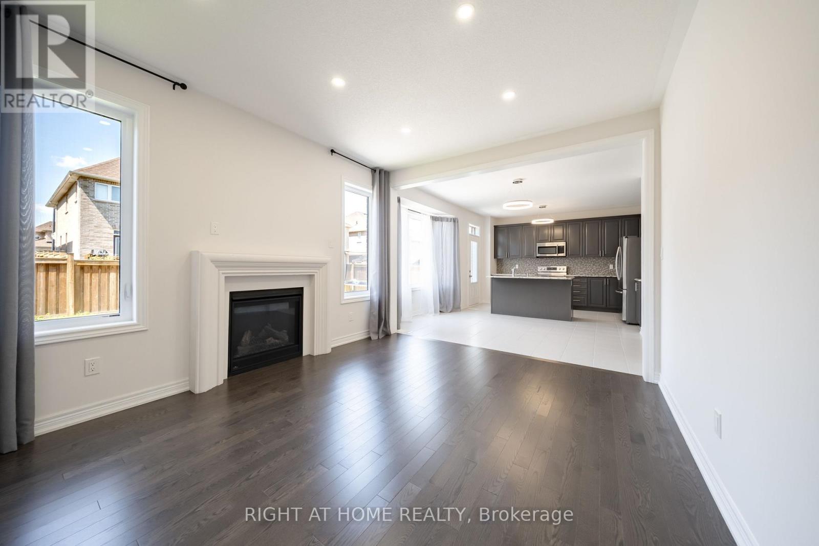 972 GREEN STREET - 15