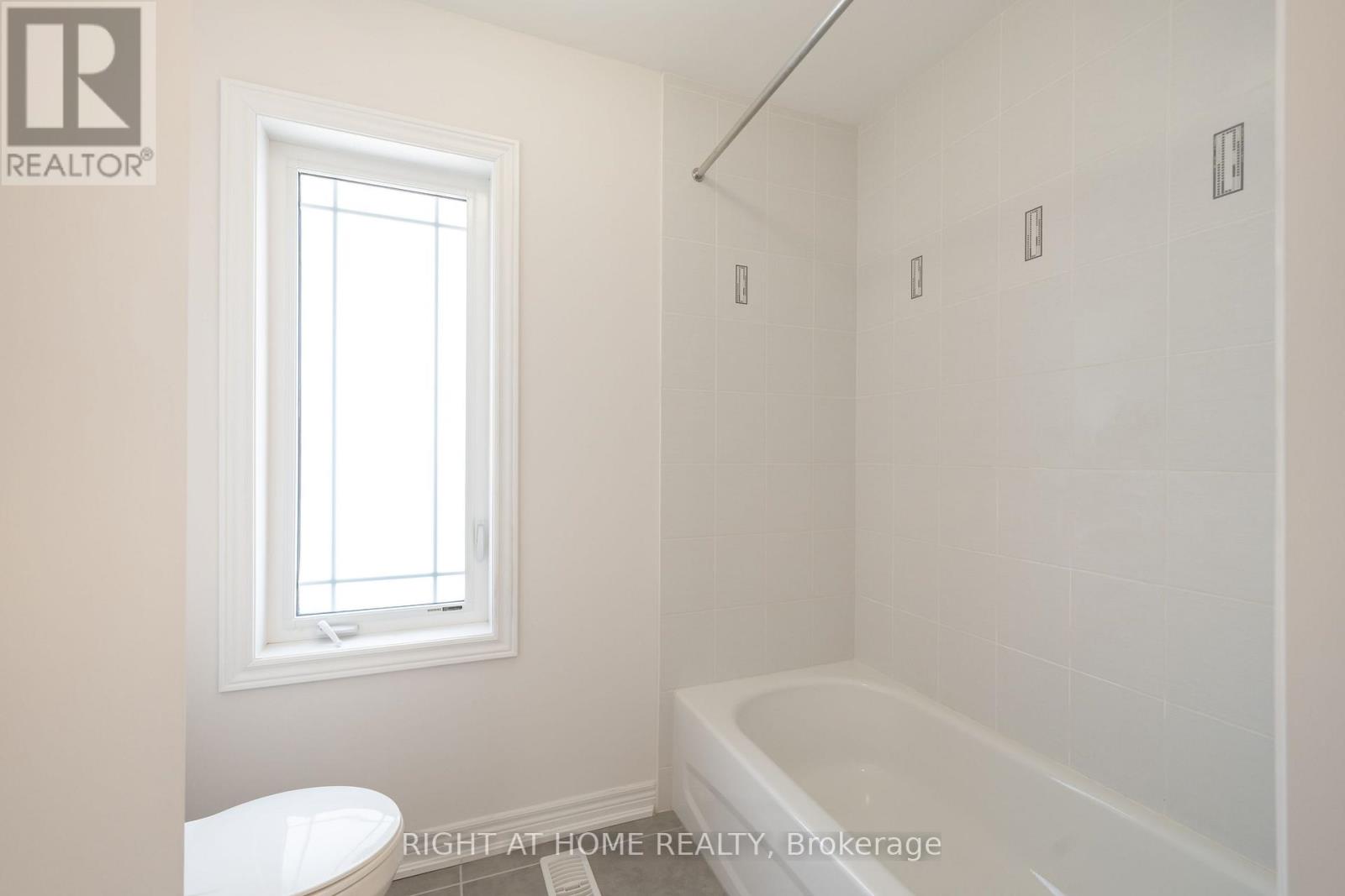 972 GREEN STREET - 36