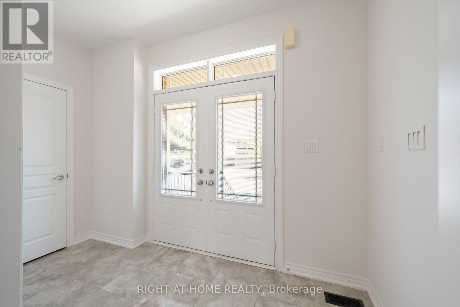 972 GREEN STREET - 4