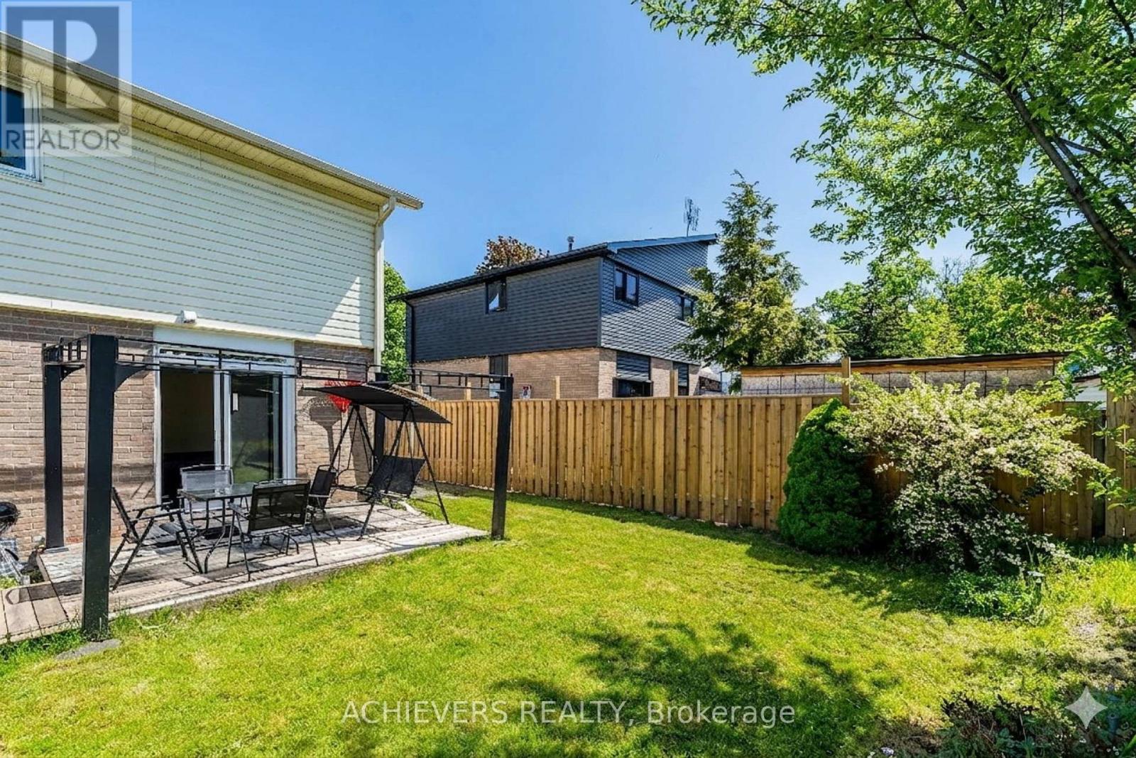 58 ARCHDEKIN DRIVE - 39
