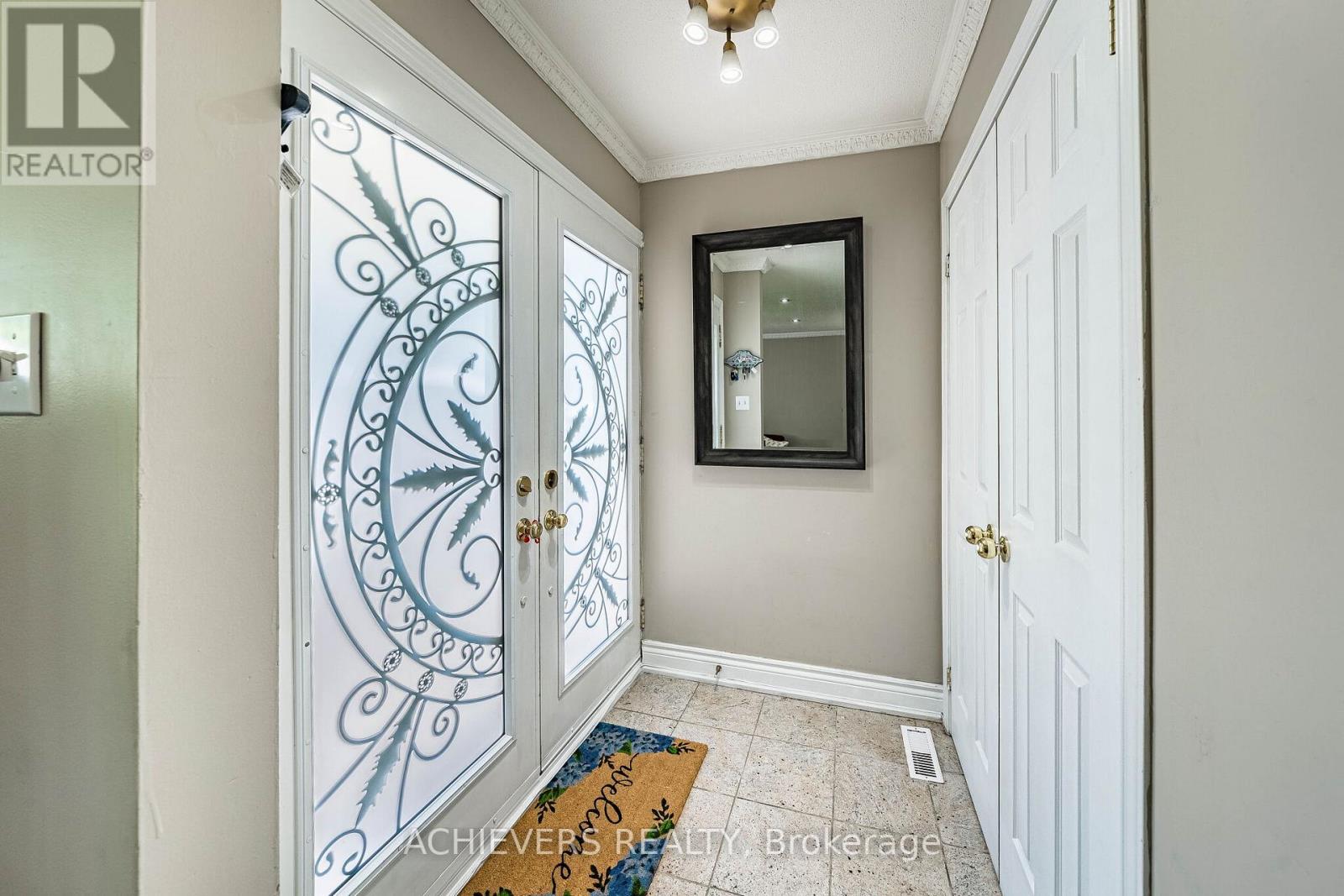 58 ARCHDEKIN DRIVE - 6