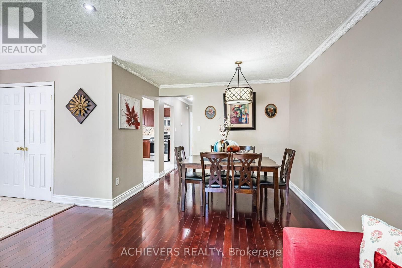 58 ARCHDEKIN DRIVE - 9