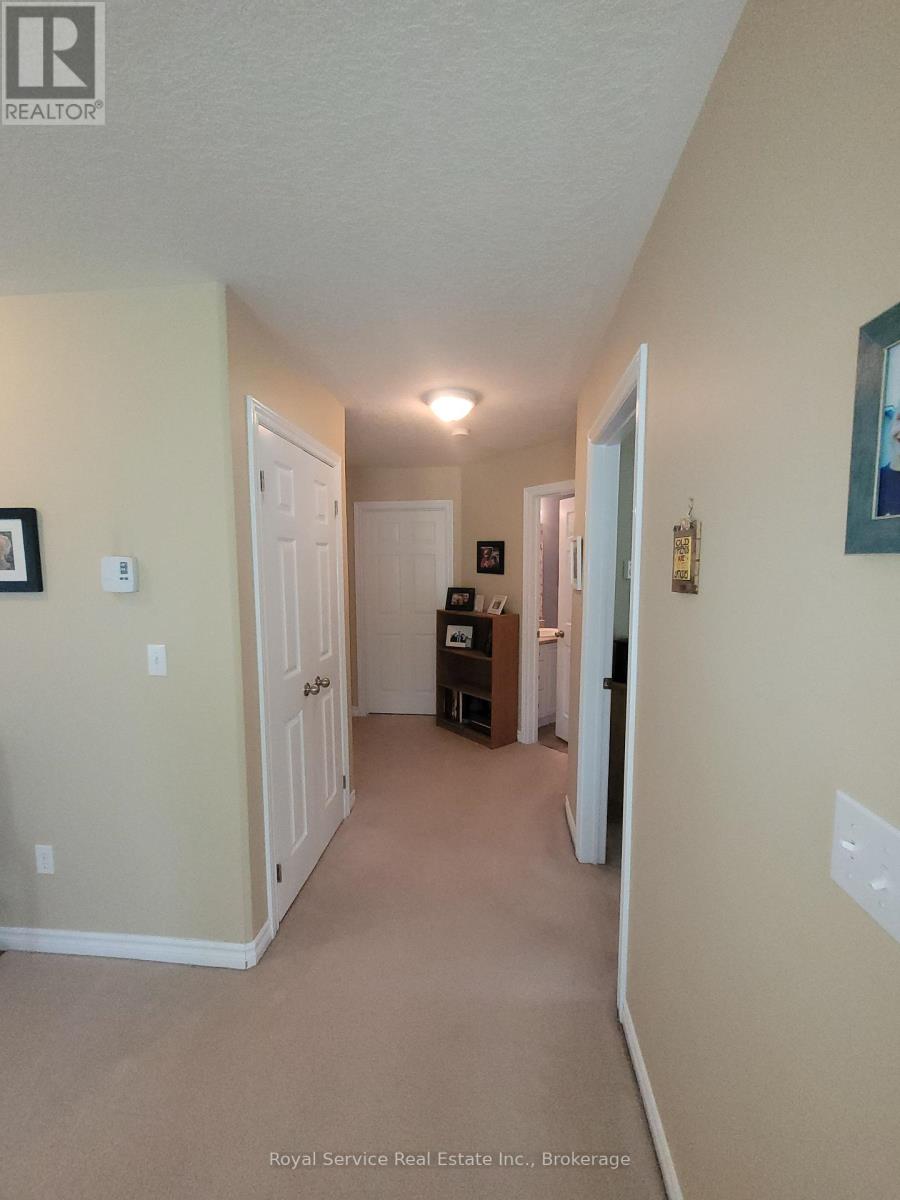 #102 325 DENSMORE ROAD - 8