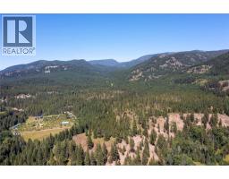 3pc Ensuite bath - 6055 Kettle River Forestry Service Road, Westbridge, BC V0H1Y0 Photo 15