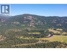 Den - 6055 Kettle River Forestry Service Road, Westbridge, BC V0H1Y0 Photo 19