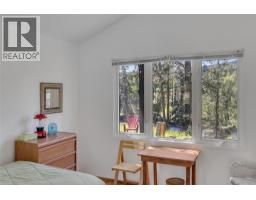 6055 Kettle River Forestry Service Road, Westbridge, BC V0H1Y0 Photo 38