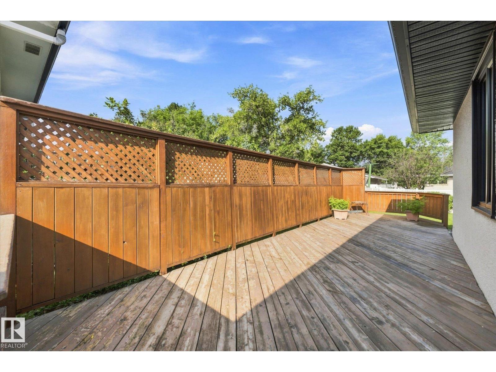 7 FALSTAFF AV - Image 33