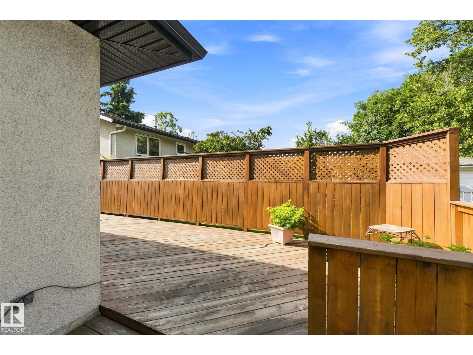 7 FALSTAFF AV - Image 35