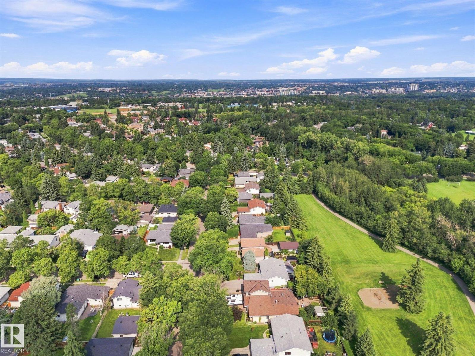 7 FALSTAFF AV - Image 45