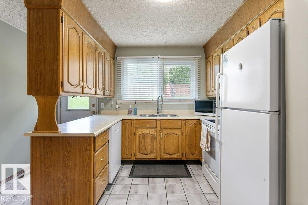 57 PATTERSON CR - 16