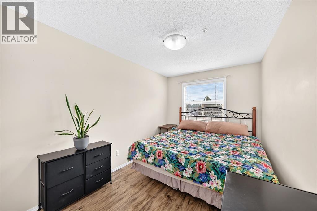 #2133 700 Willowbrook Road NW - 22
