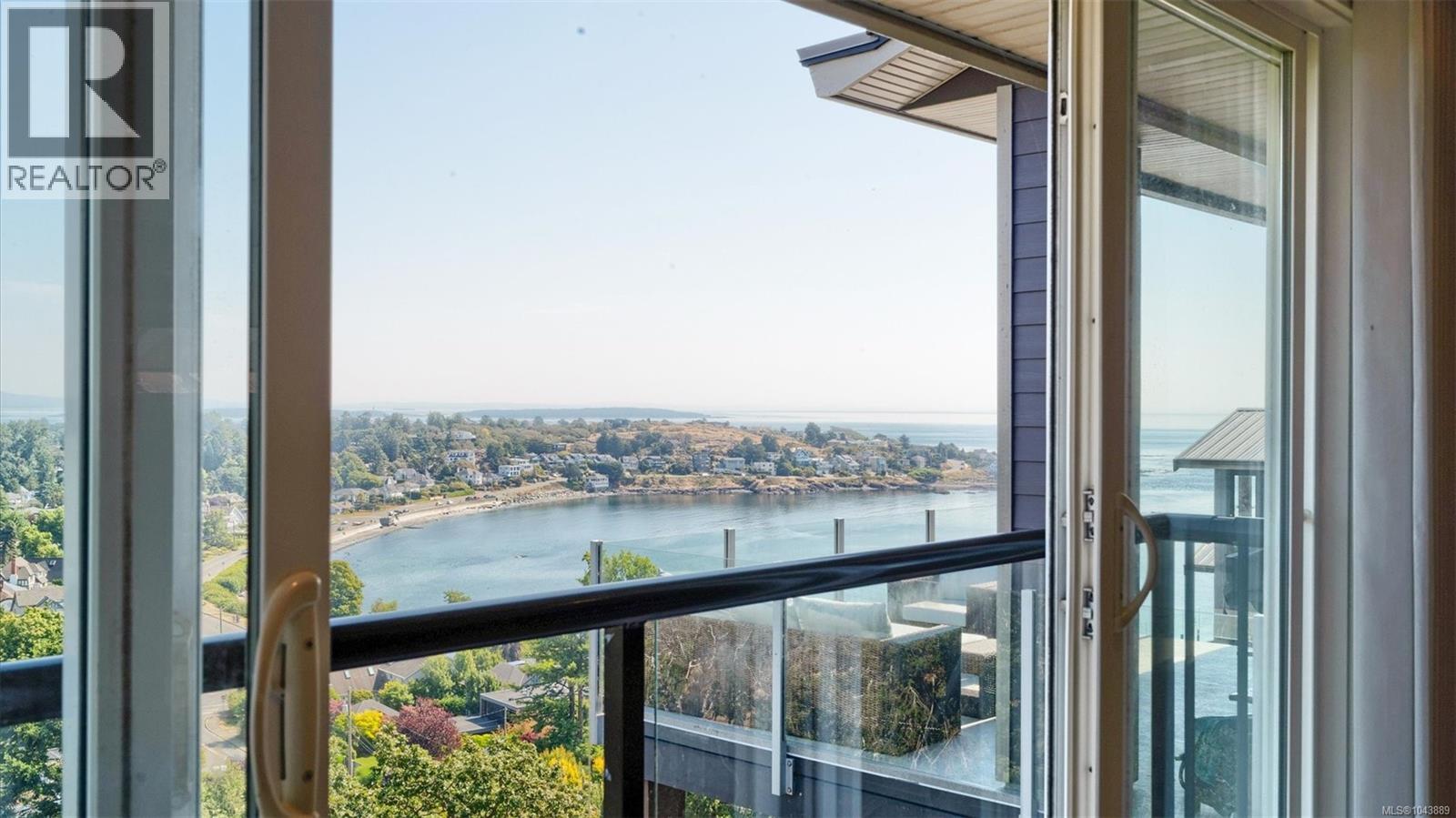  141 Denison Road, Oak Bay
