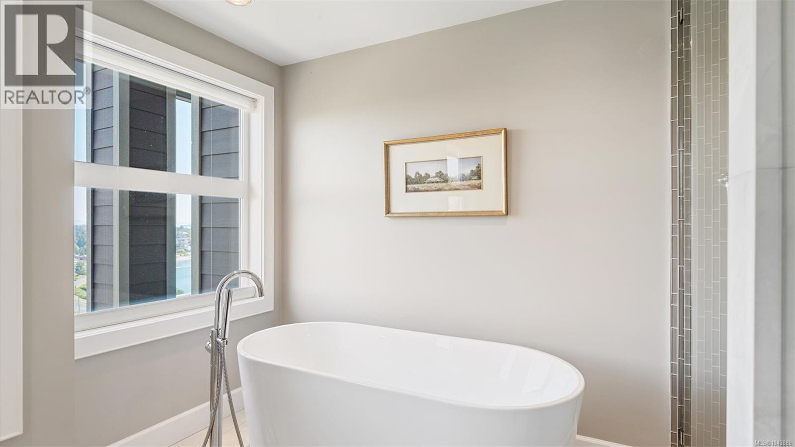  141 Denison Road, Oak Bay