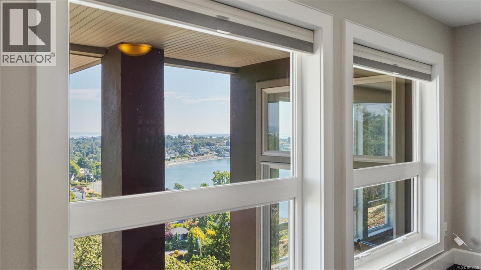  141 Denison Road, Oak Bay