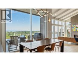 141 Denison Rd, Oak Bay, BC V8S4K2 Photo 19