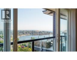 141 Denison Rd, Oak Bay, BC V8S4K2 Photo 26
