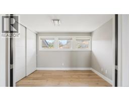 141 Denison Rd, Oak Bay, BC V8S4K2 Photo 33