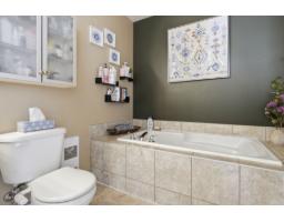 199 Rue Jules-verne, Gatineau, QC J8R4C5 Photo 30