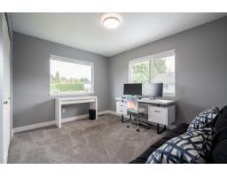 19950 48a Avenue, Langley, BC V3A6Z7 Photo 25