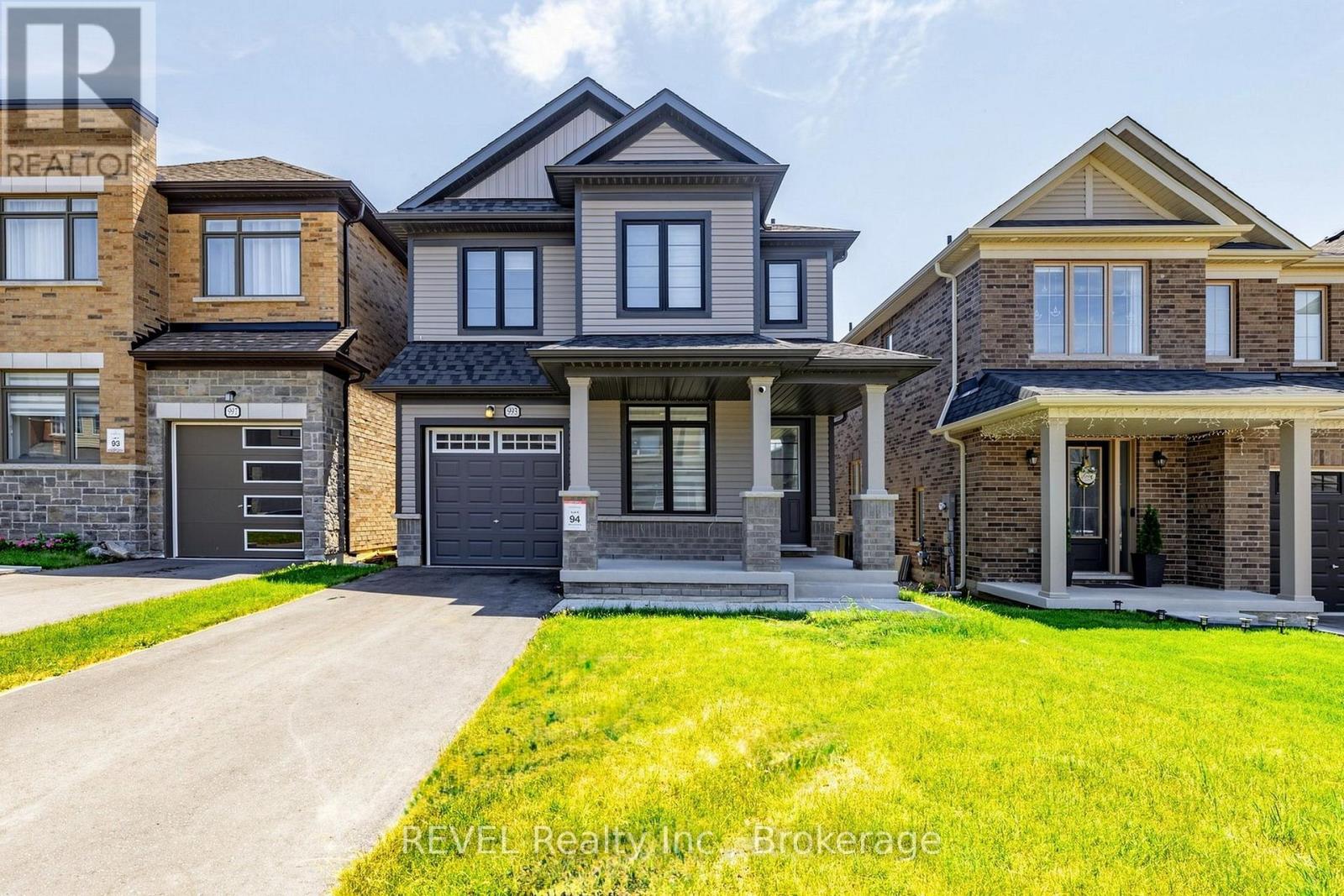 993 LOCKIE DRIVE - 1