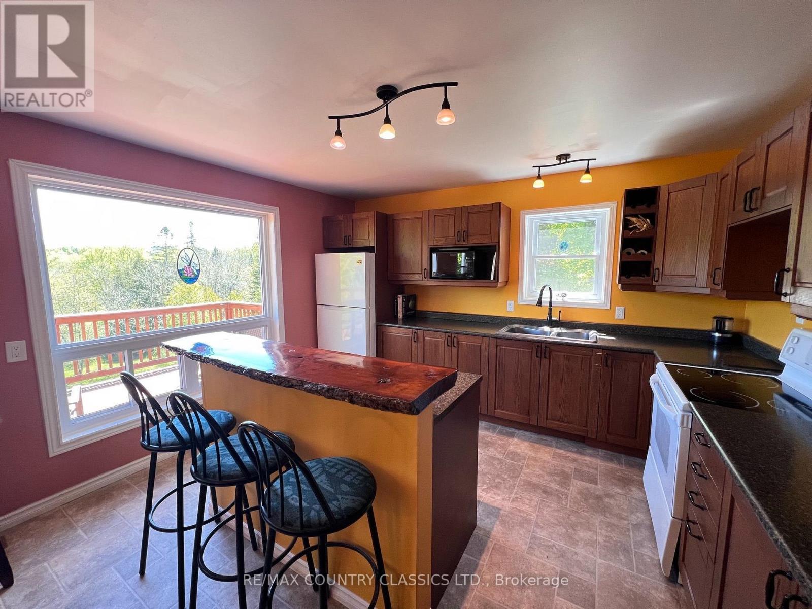 529 MAYO LAKE ROAD - 19
