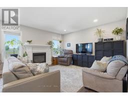 Primary Bedroom - 122 Gilmour Drive, Lucan Biddulph, ON N0M2J0 Photo 9