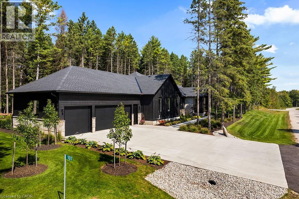 107 LOUISE CREEK Crescent, West Grey — photo 2