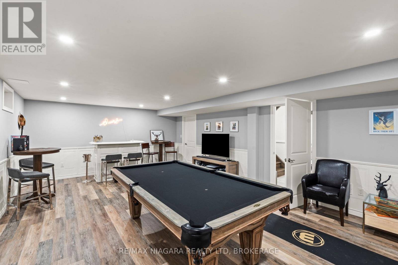 130 JOHN STREET W - 28