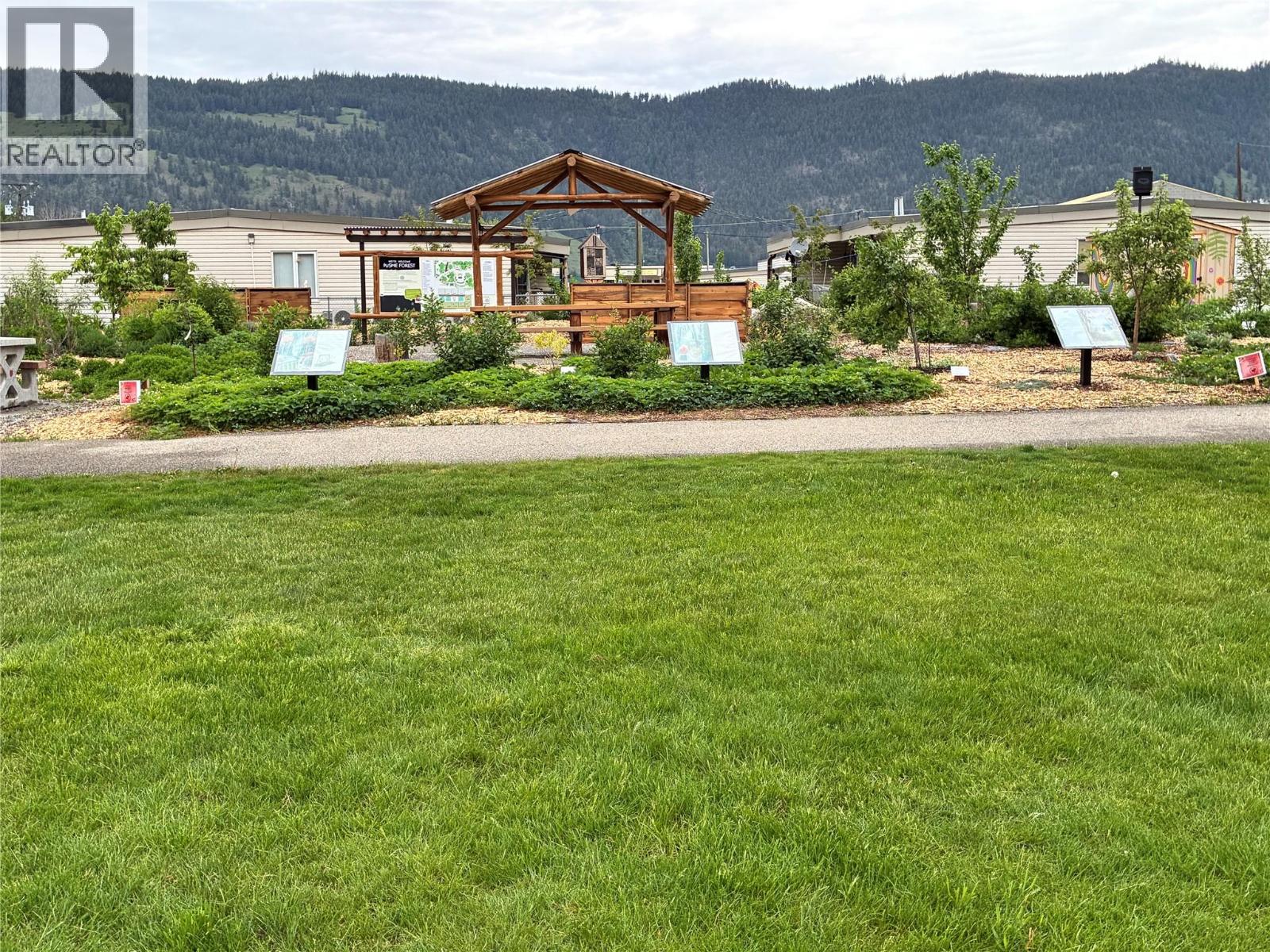 #200 743 Okanagan Avenue - 33
