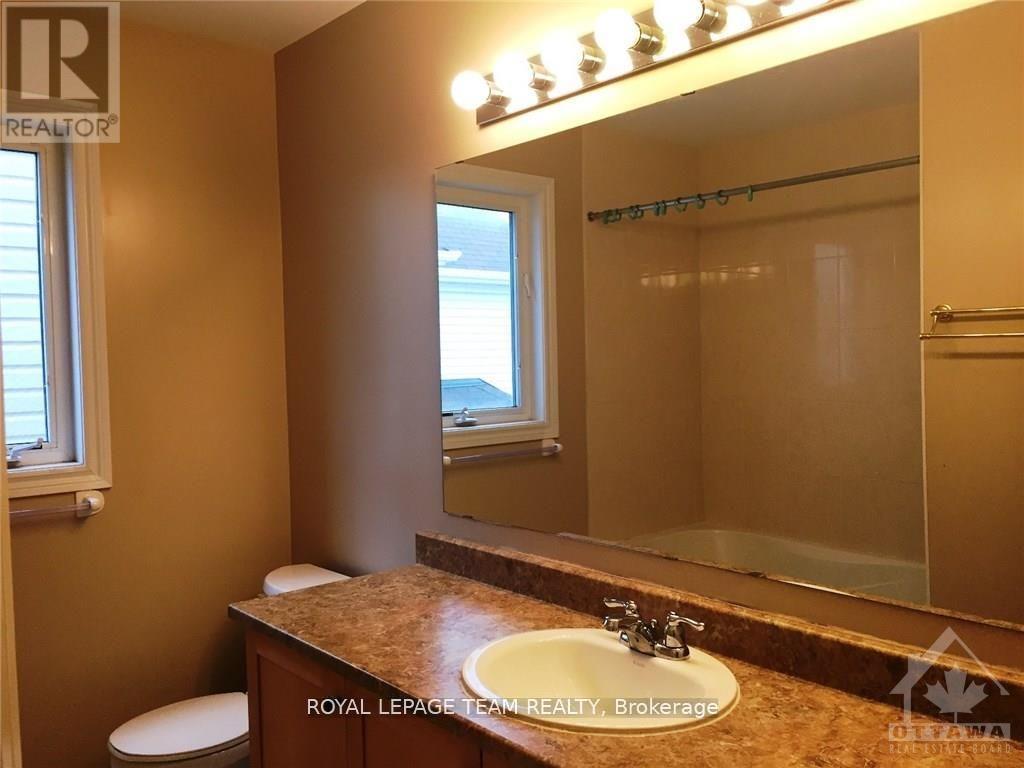3 Bed, 3 Bath House for Rent in Ottawa – 2316 RIVER MIST ROAD, Ottawa – MLS# X13651958 - Image 14