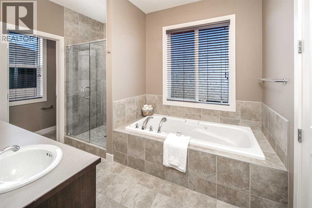 10 Aspenshire Place SW - Image 24