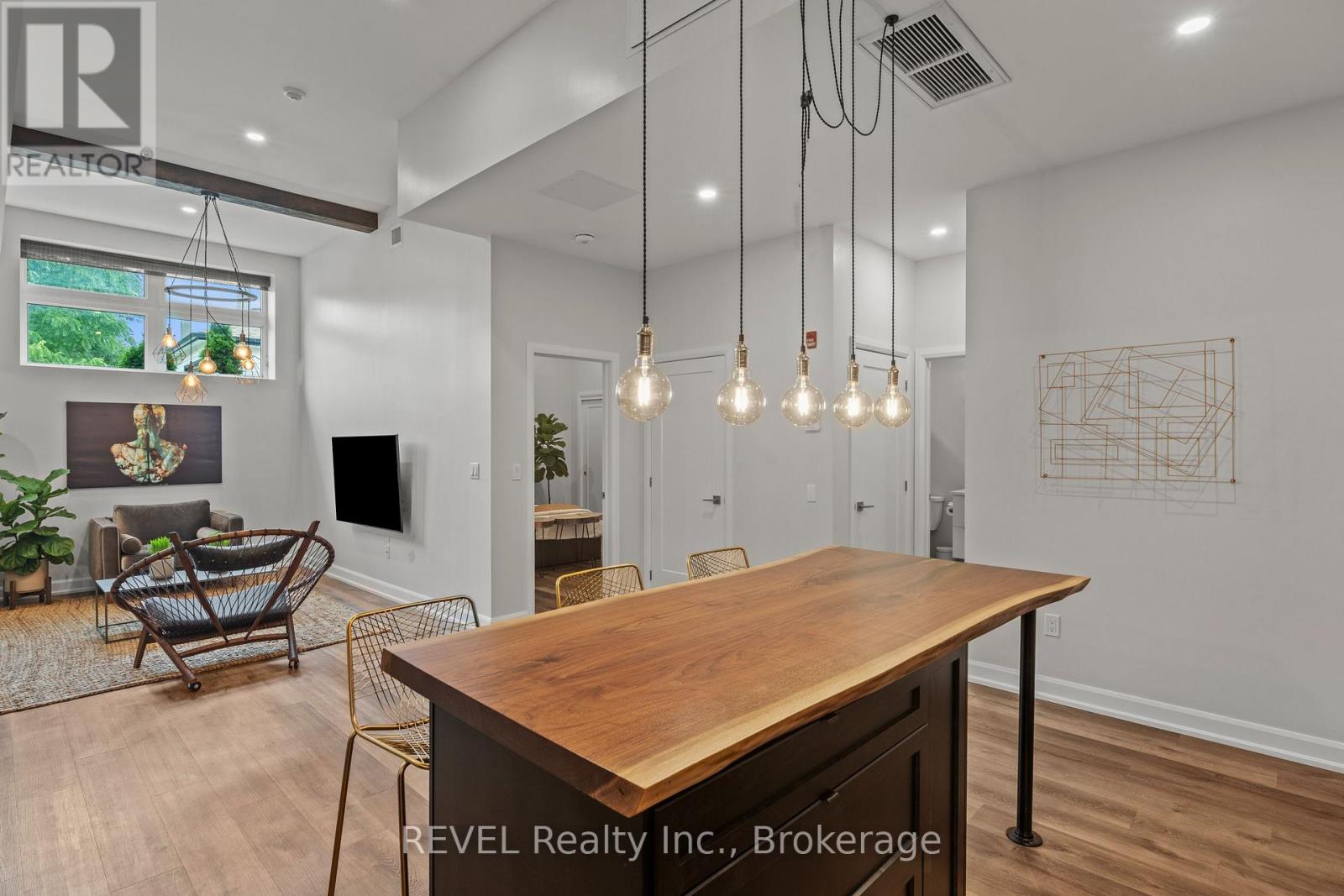 #3 405 MERRITT STREET - Image 15