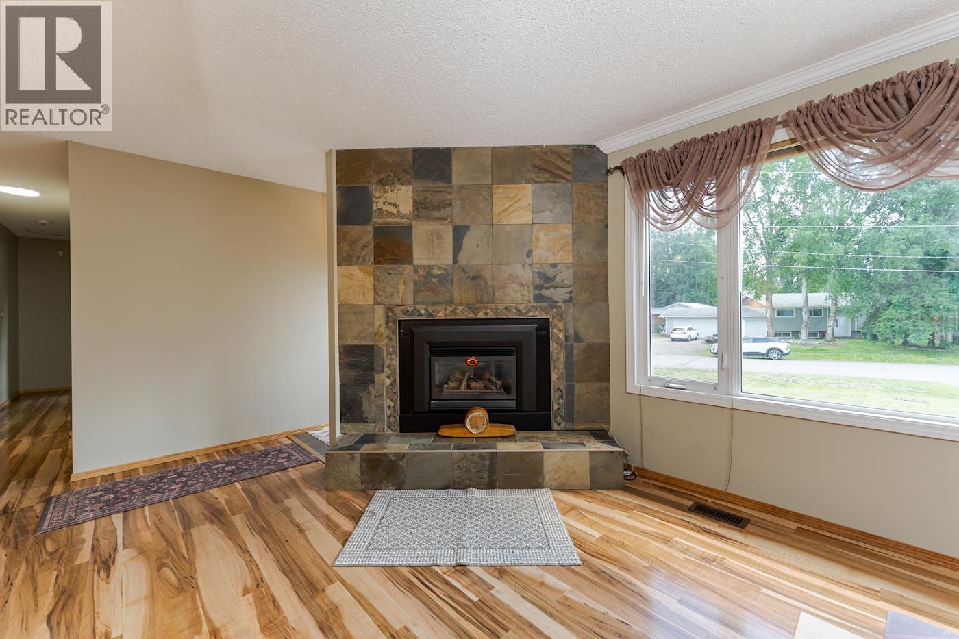 2314 GLENNGARRY ROAD - 17
