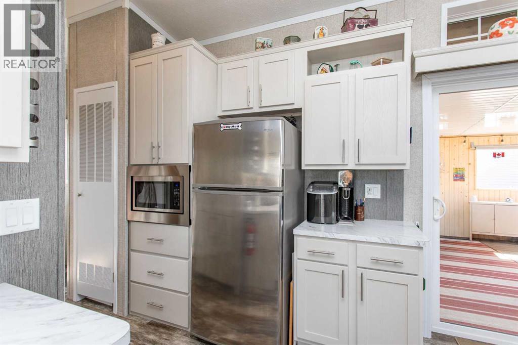 10046 Township Road 422 - Photo 7